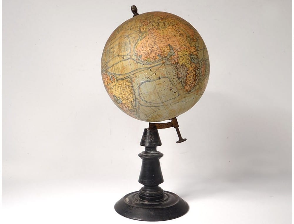 Mappemonde antiquité - Brocantes et antiquités du Noyer
