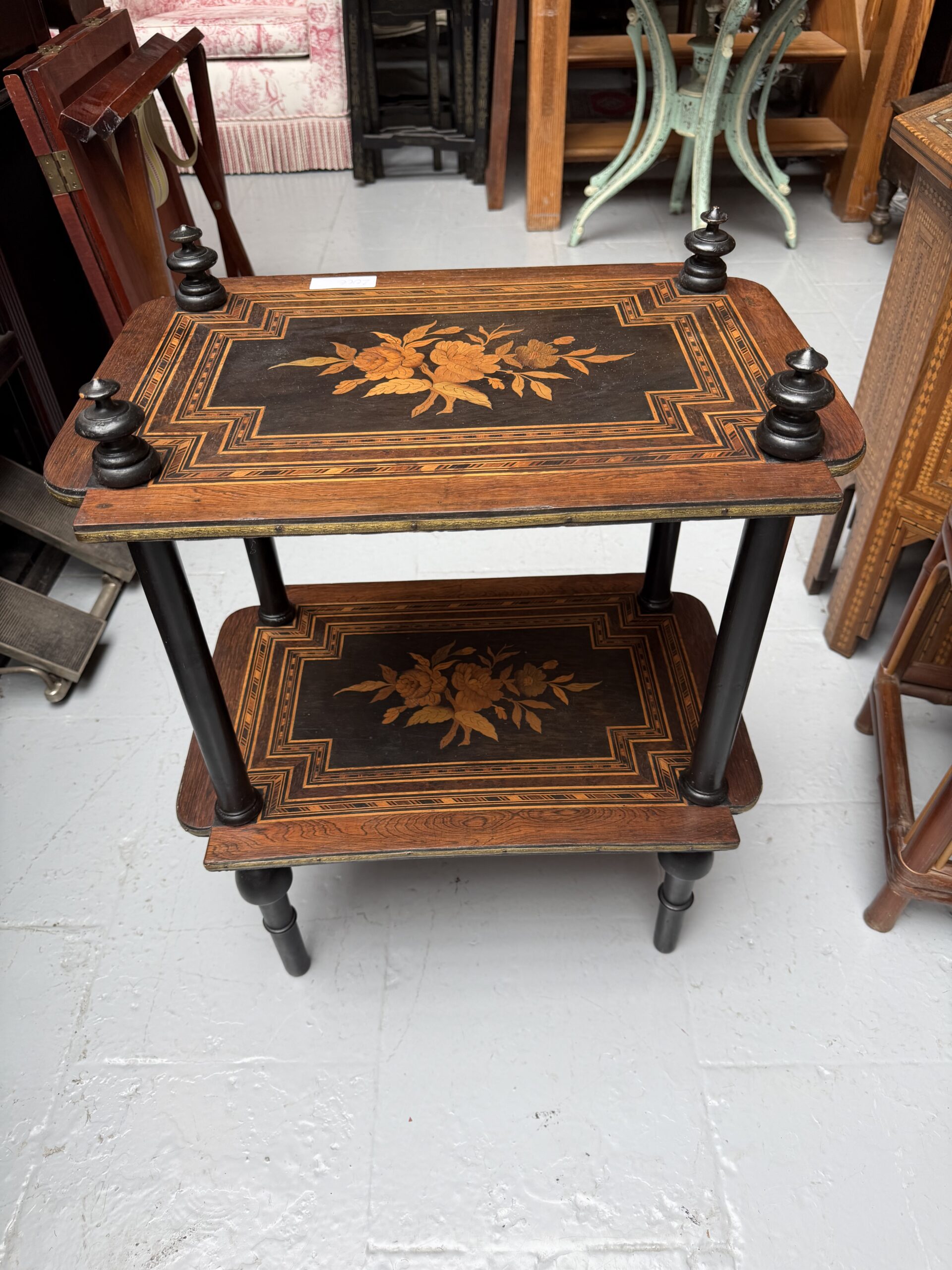 Table d’appoint marquetée Napoléon III